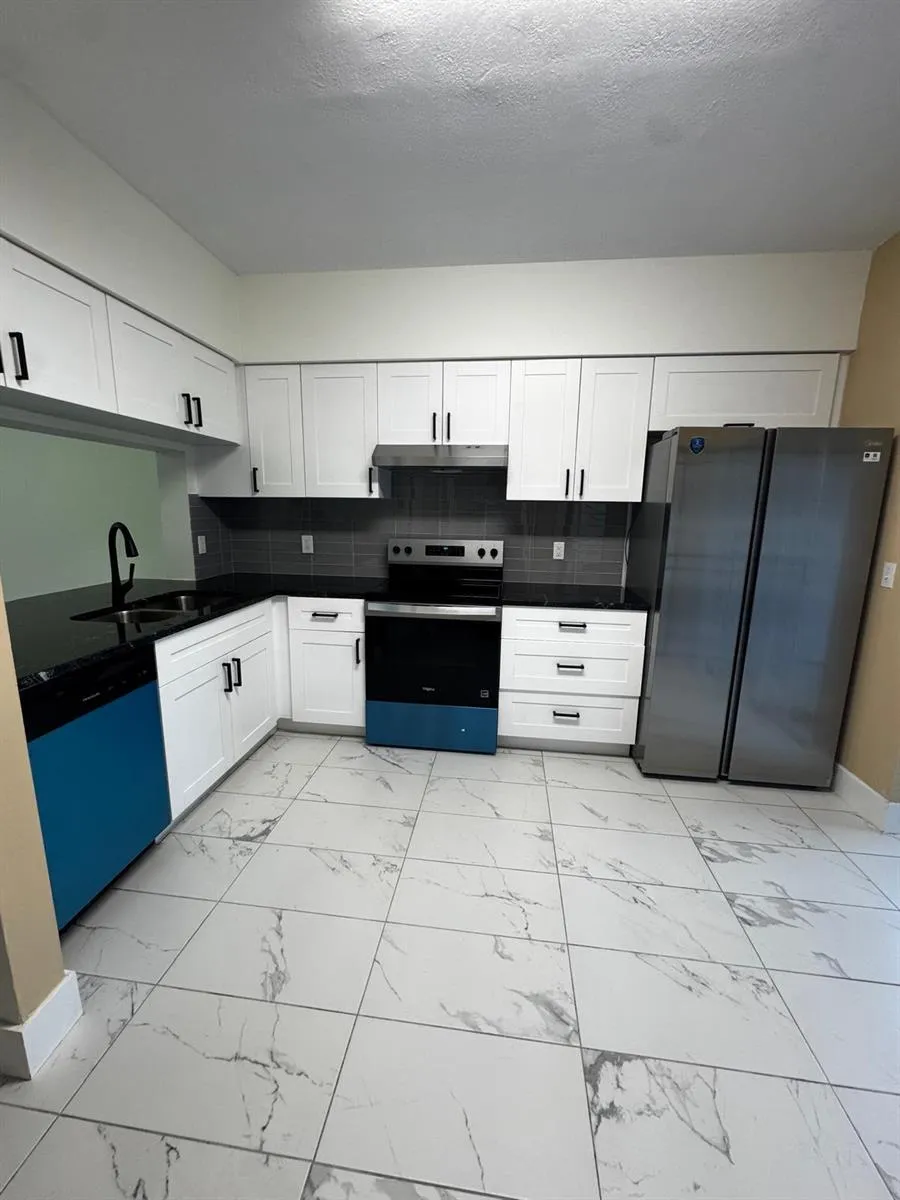 5444 JUBILEE WAY #216 Margate, FL 33063