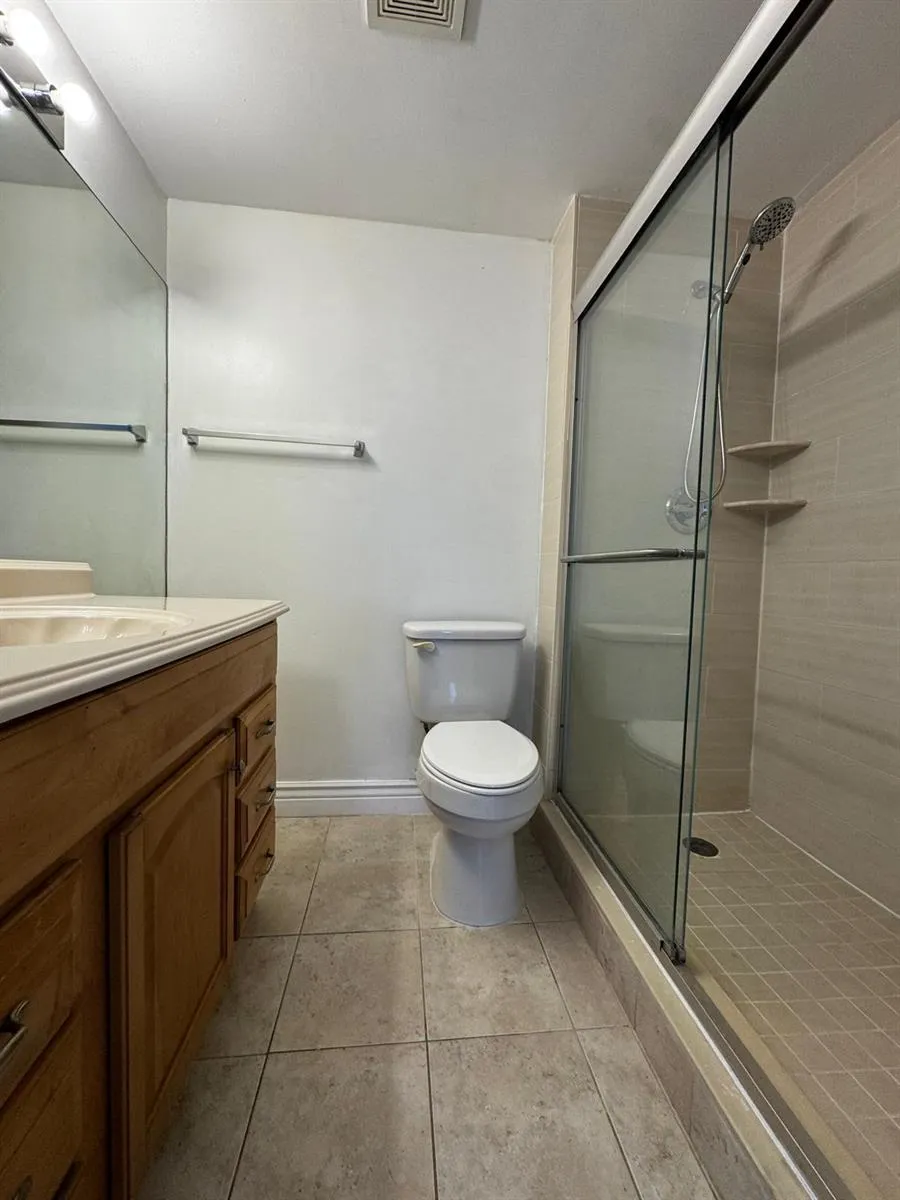 5444 JUBILEE WAY #216 Margate, FL 33063