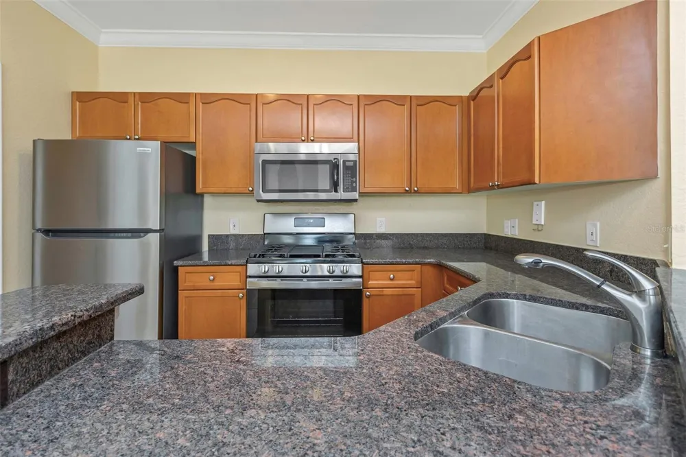 2730 VIA TIVOLI #321B Clearwater, FL 33764