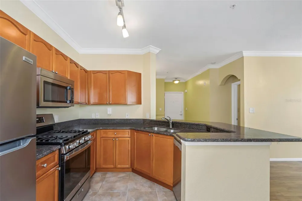 2730 VIA TIVOLI #321B Clearwater, FL 33764