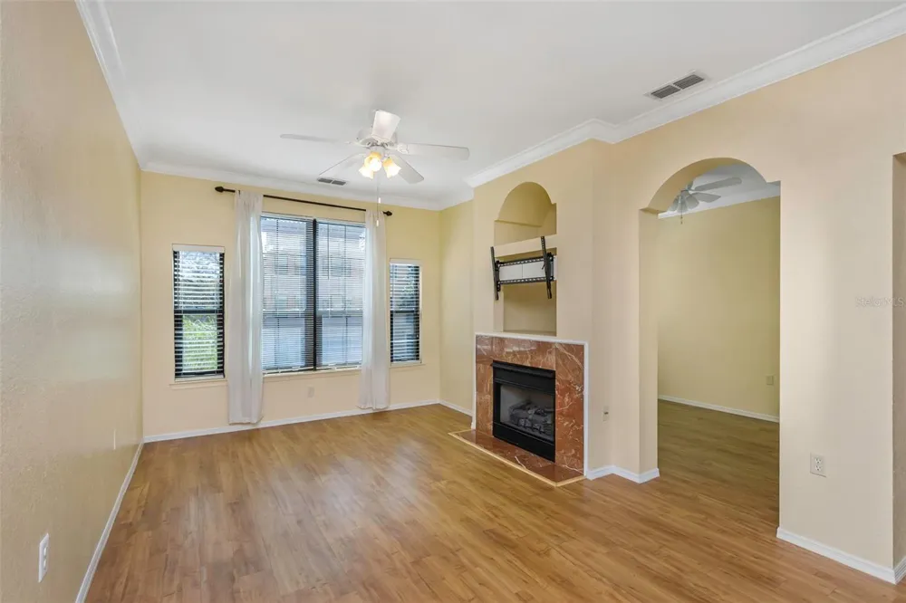 2730 VIA TIVOLI #321B Clearwater, FL 33764