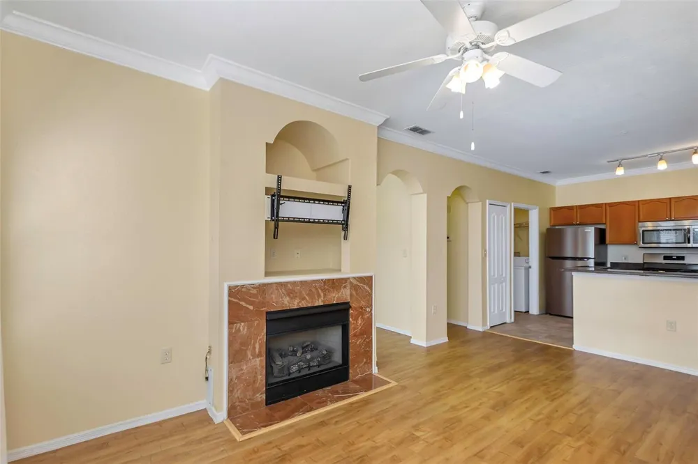 2730 VIA TIVOLI #321B Clearwater, FL 33764