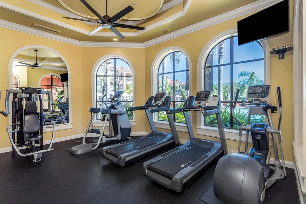 2730 VIA TIVOLI #321B Clearwater, FL 33764