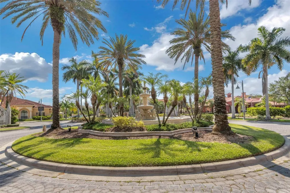 2730 VIA TIVOLI #321B Clearwater, FL 33764