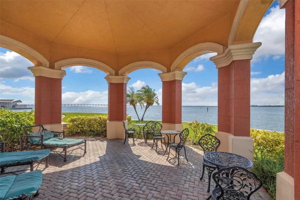 2730 VIA TIVOLI #321B Clearwater, FL 33764