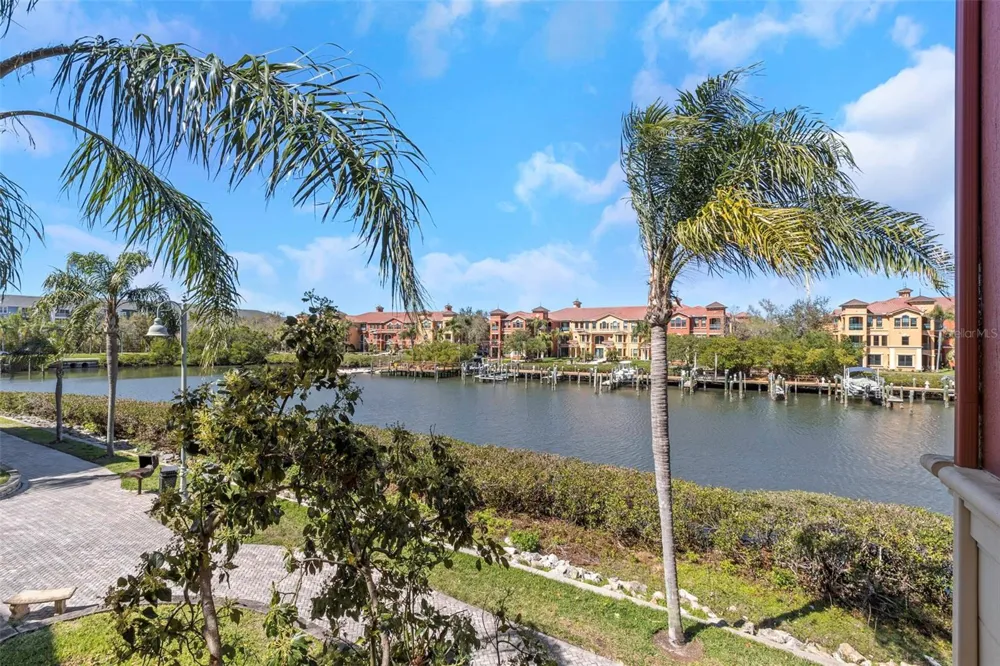 2730 VIA TIVOLI #321B Clearwater, FL 33764