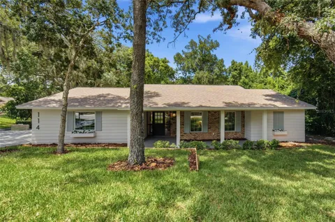 114 WAYLAND CIRCLE