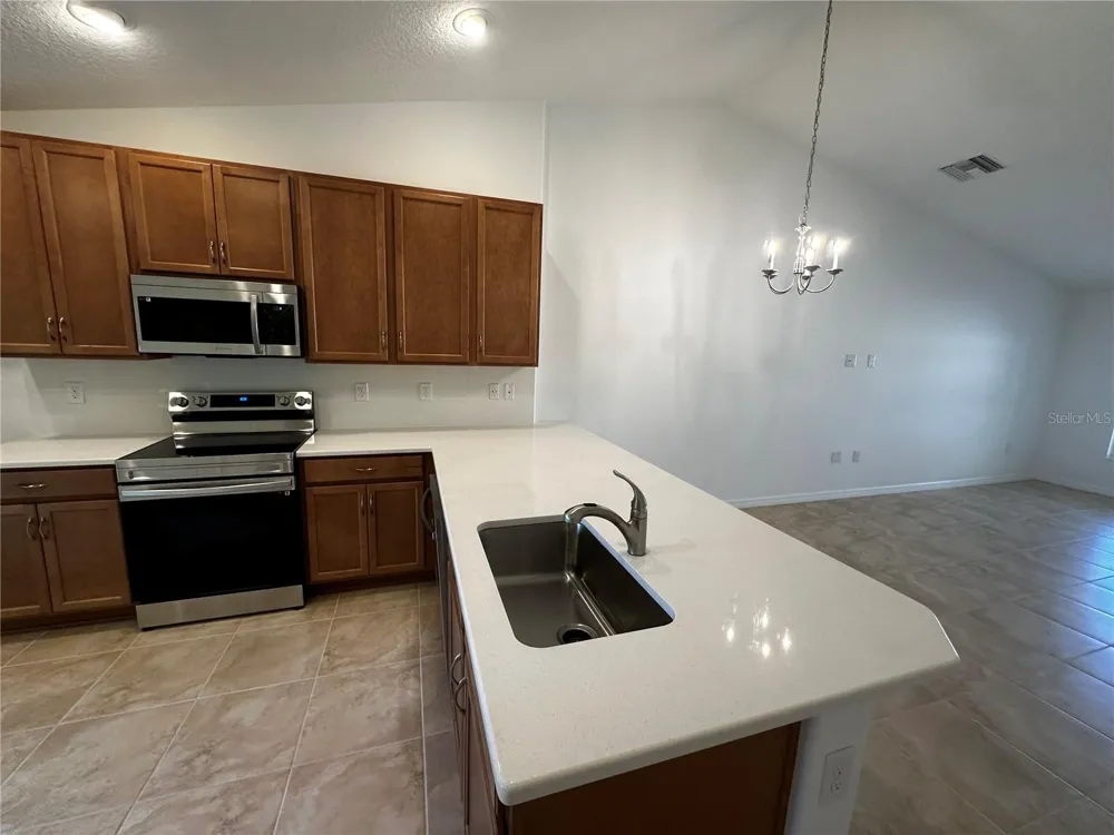 8 BUTTONBUSH LANE #B Palm Coast, FL 32137