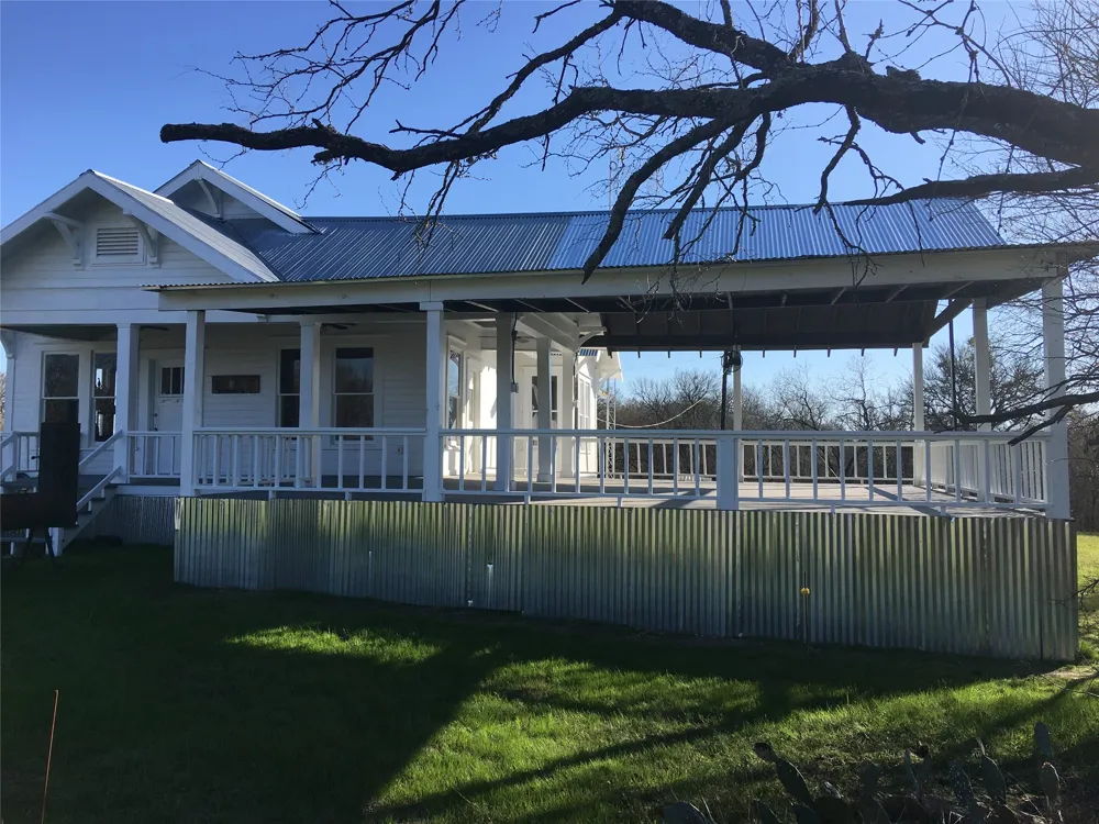 407 Cr 227 Marlin, TX 76661