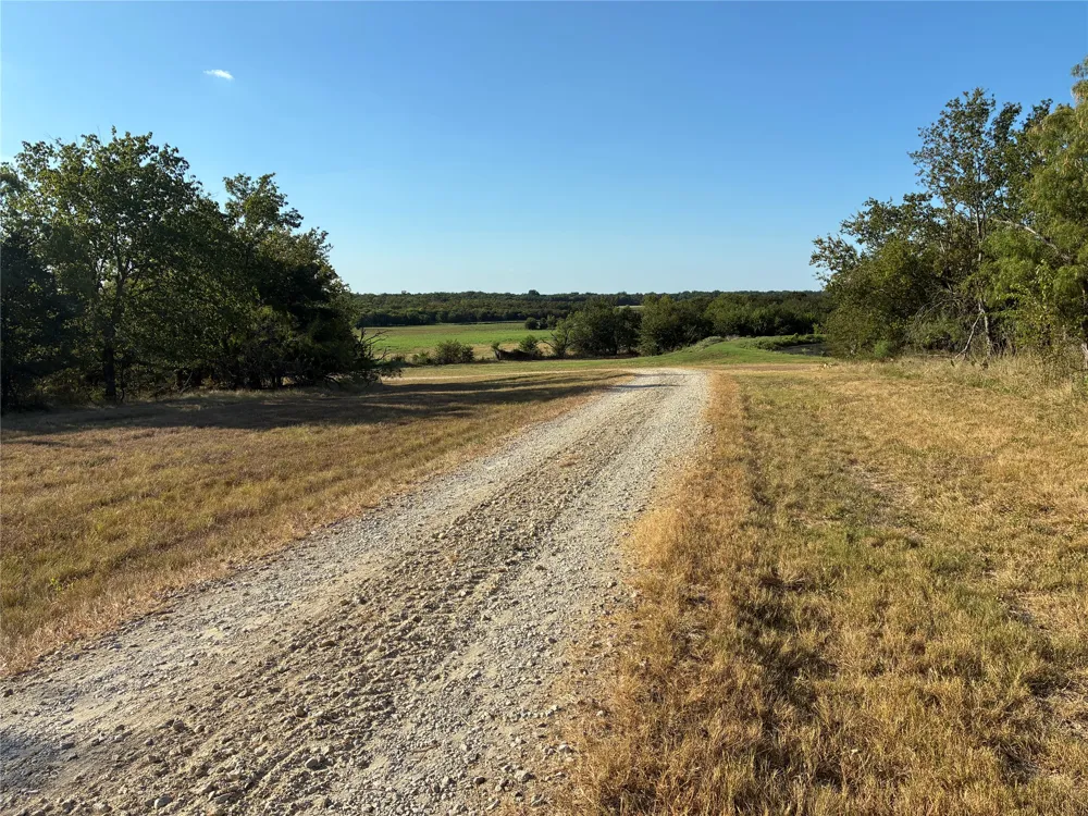 407 Cr 227 Marlin, TX 76661