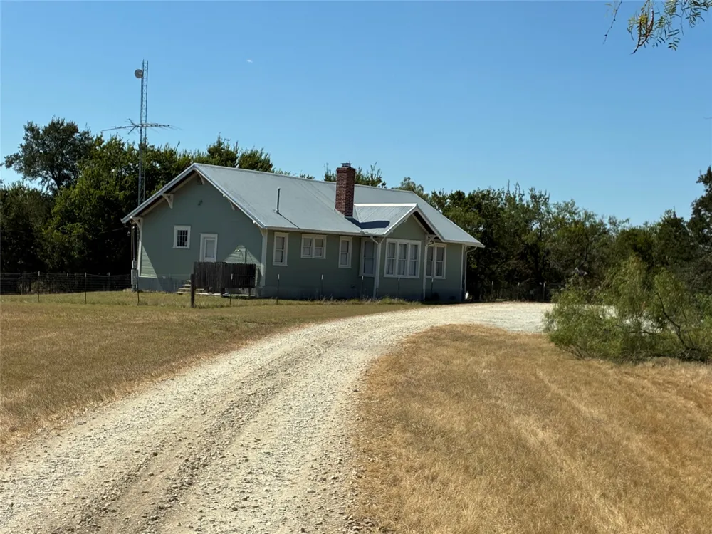 407 Cr 227 Marlin, TX 76661