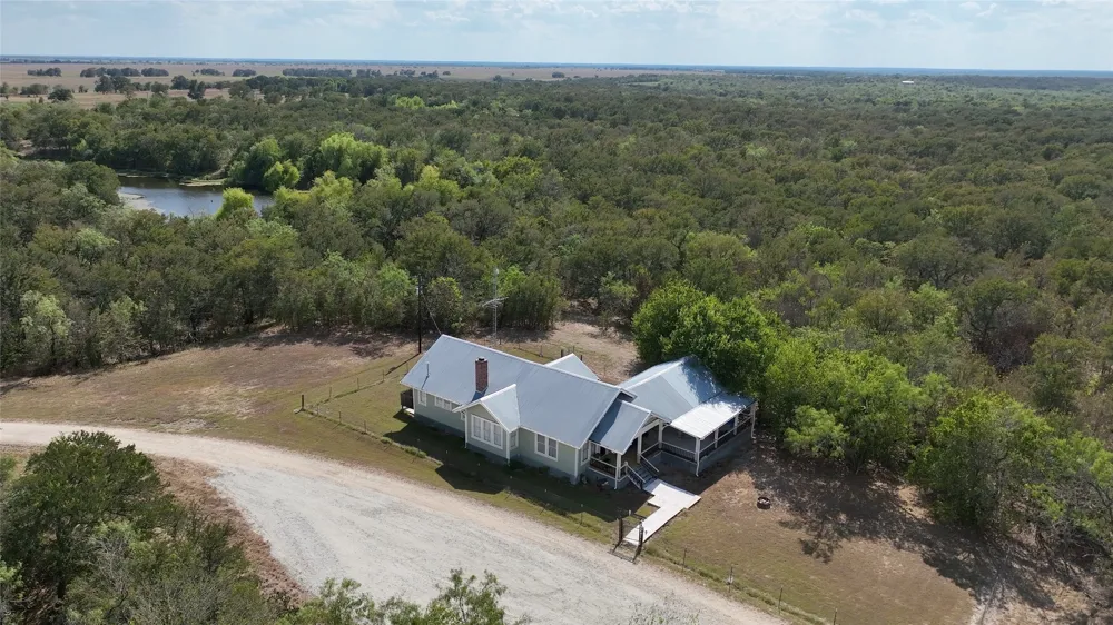 407 Cr 227 Marlin, TX 76661