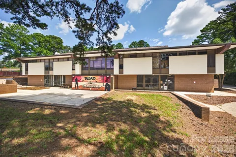 165 Mahaley Avenue #1000 & 1010