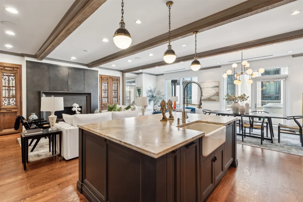 2300 Wolf Street #3D Dallas, TX 75201