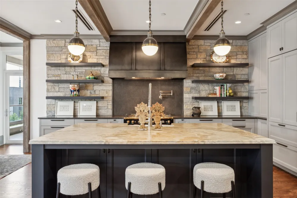 2300 Wolf Street #3D Dallas, TX 75201