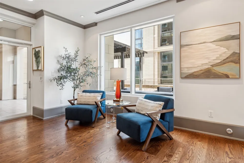2300 Wolf Street #3D Dallas, TX 75201