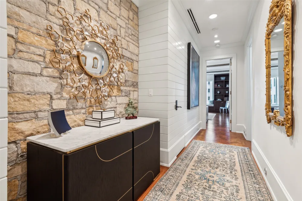 2300 Wolf Street #3D Dallas, TX 75201