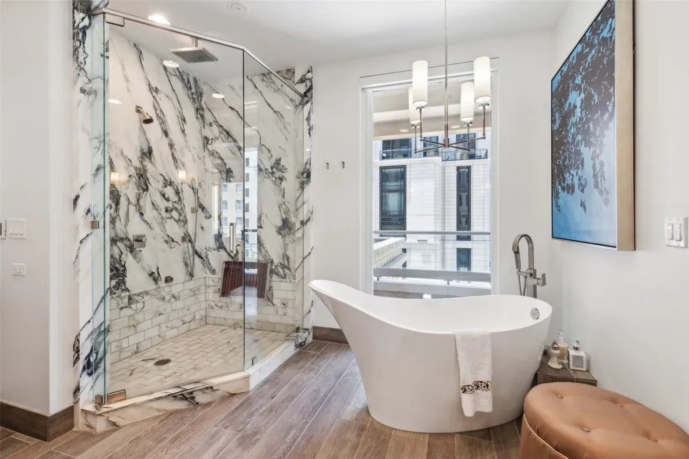 2300 Wolf Street #3D Dallas, TX 75201