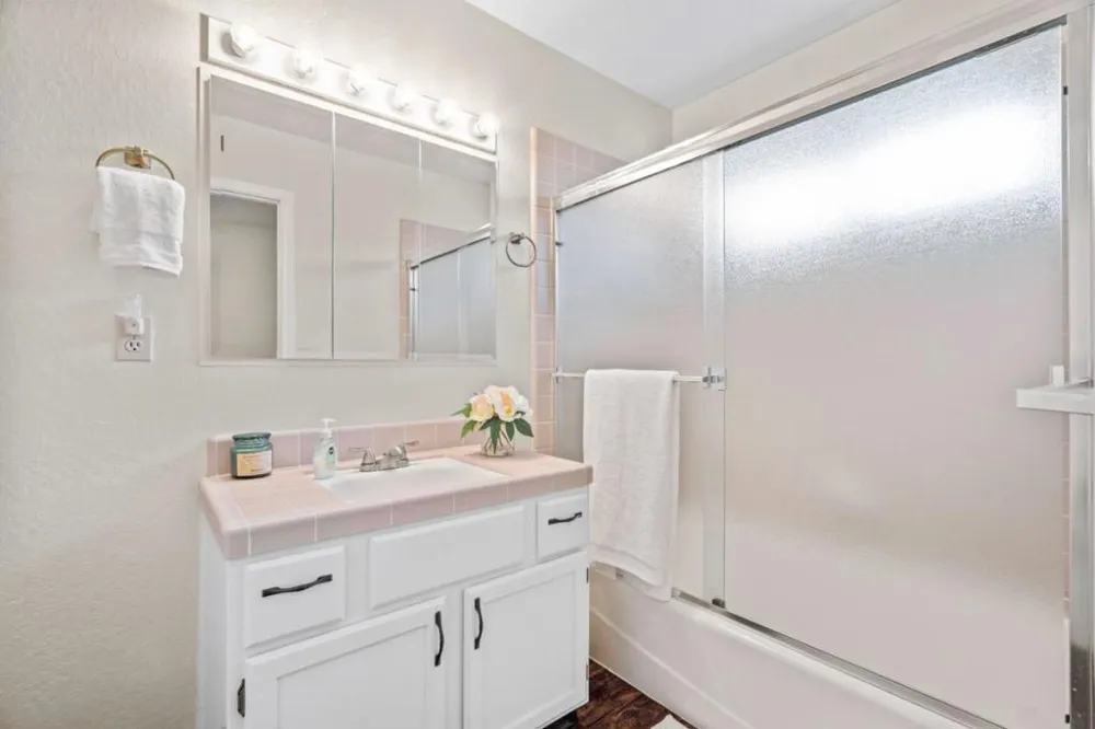2430 Camden Court Santa Cruz, CA 95065