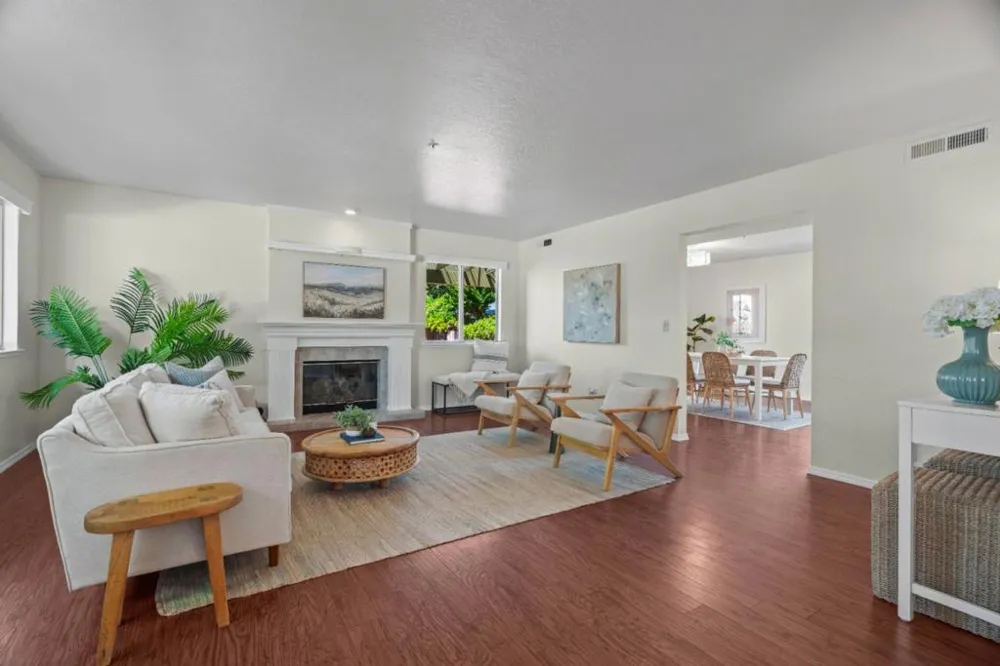 2430 Camden Court Santa Cruz, CA 95065