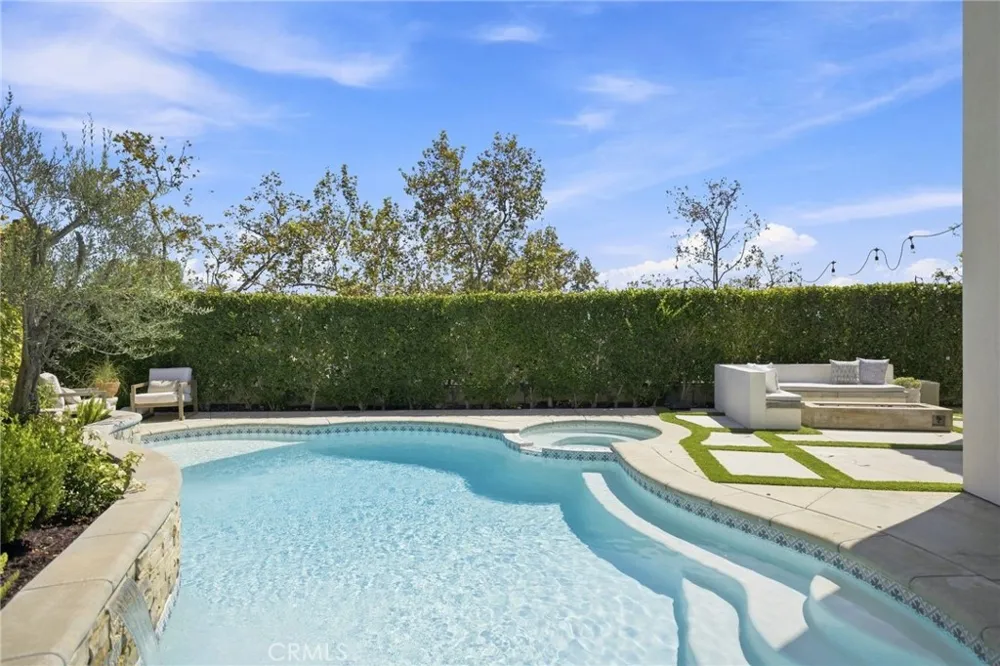 64 Trail Canyon Aliso Viejo, CA 92656
