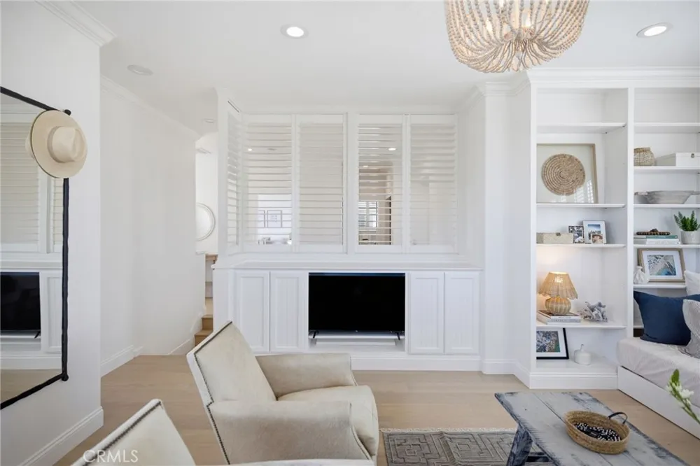 64 Trail Canyon Aliso Viejo, CA 92656