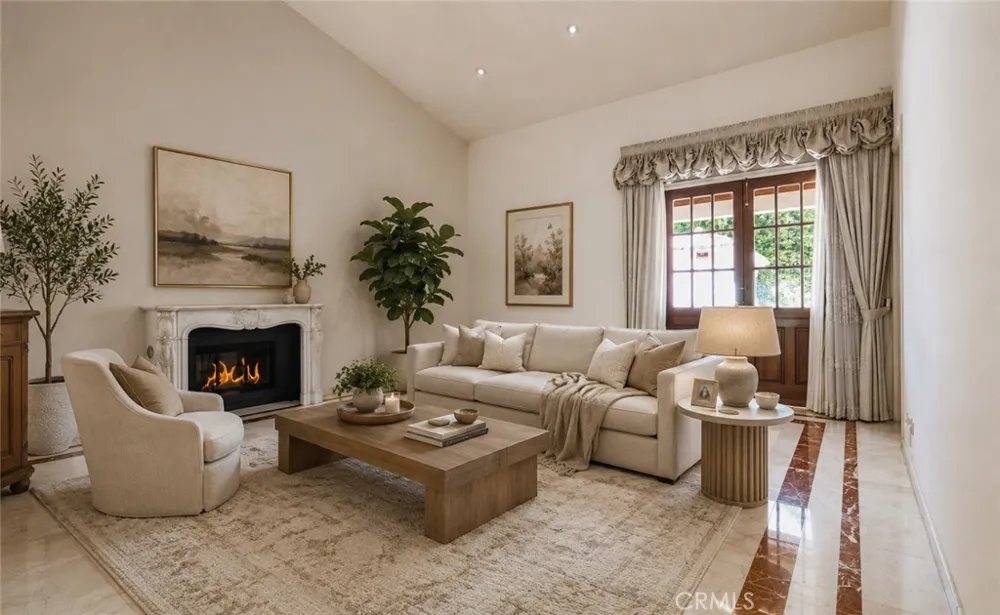5064 Gaviota Encino, CA 91436