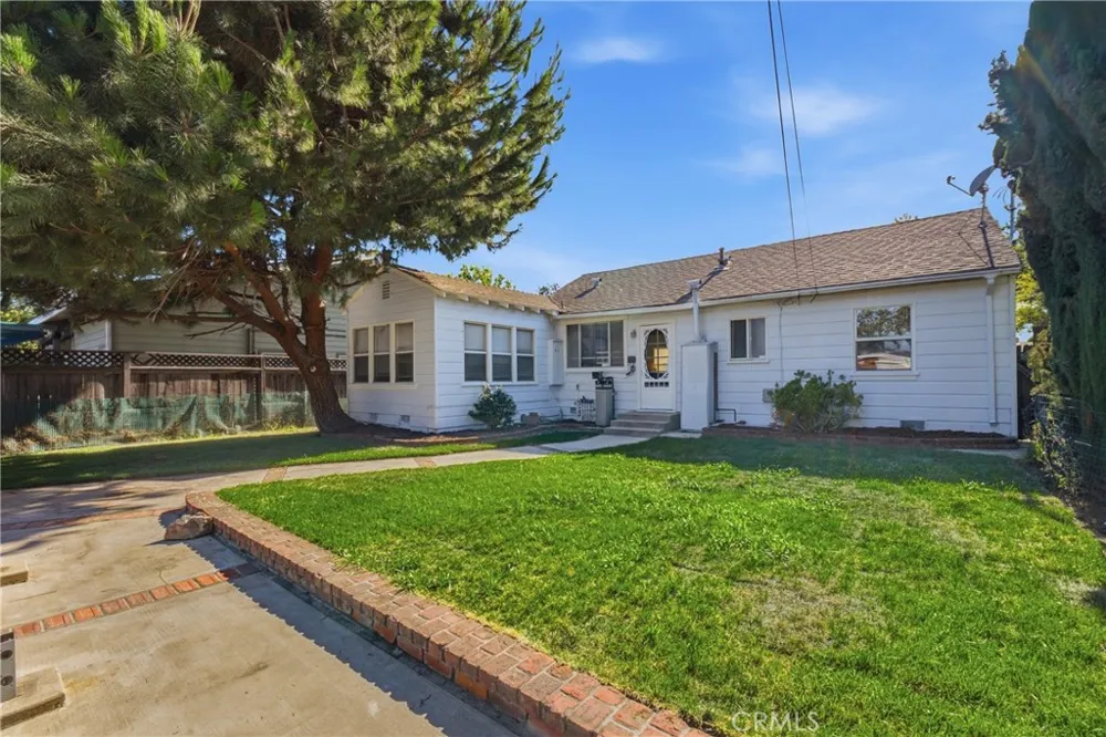 2860 Daisy Avenue Long Beach, CA 90806