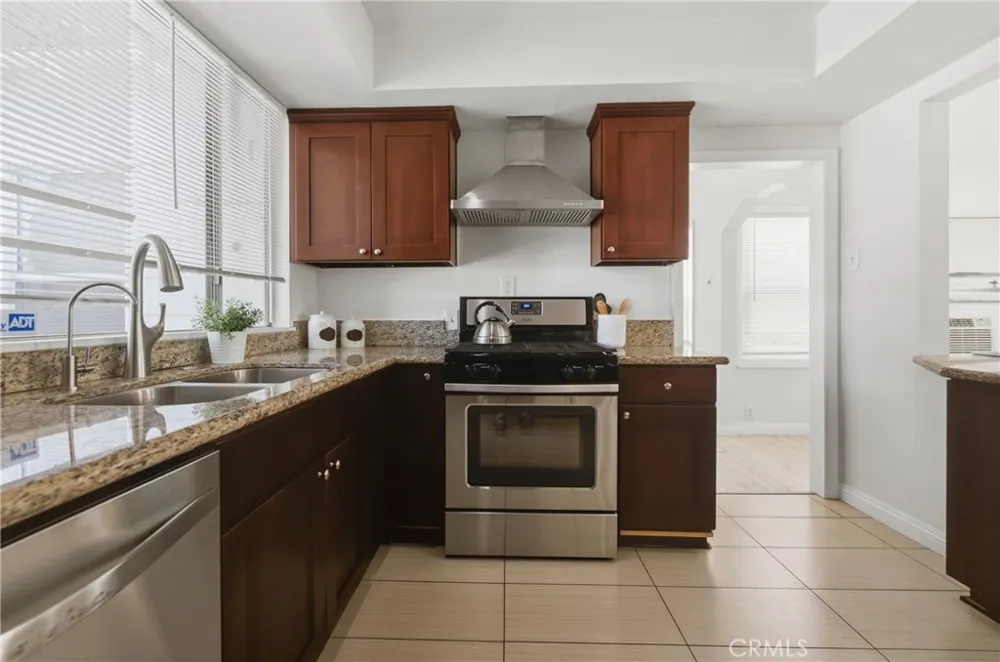 2860 Daisy Avenue Long Beach, CA 90806