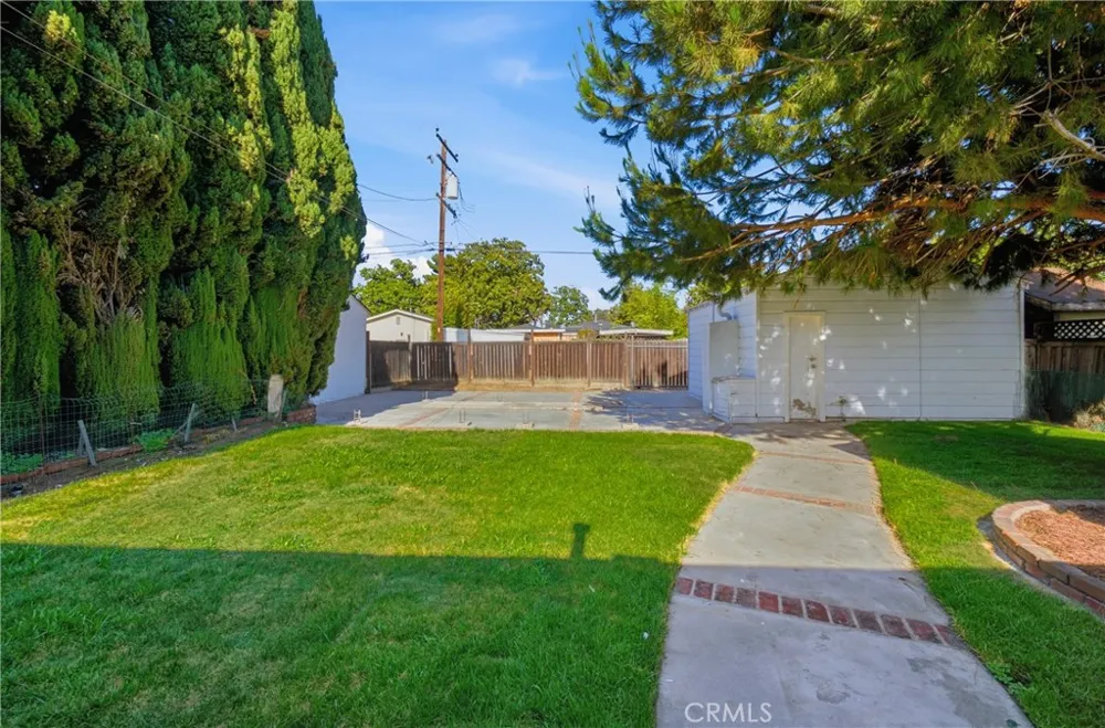 2860 Daisy Avenue Long Beach, CA 90806