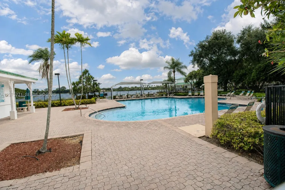 18341 NW 10th St Pembroke Pines, FL 33029