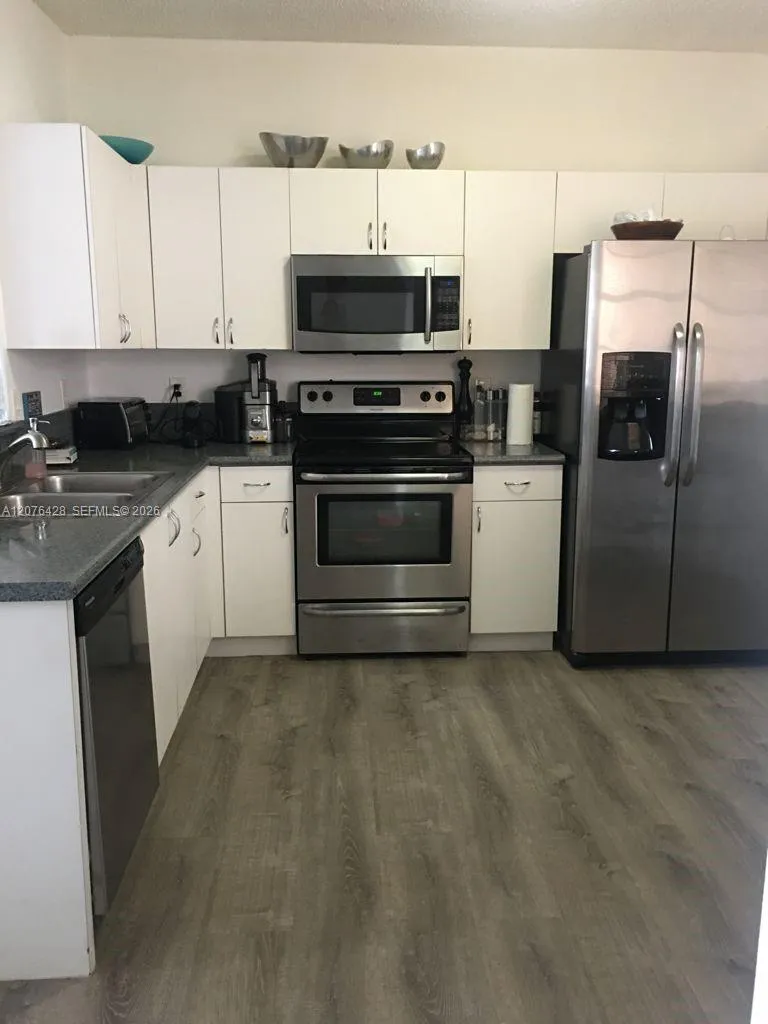 3870 San Simeon Cir #0 Weston, FL 33331