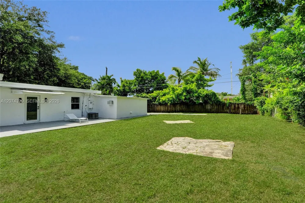 6104 SW 33rd St Miramar, FL 33023