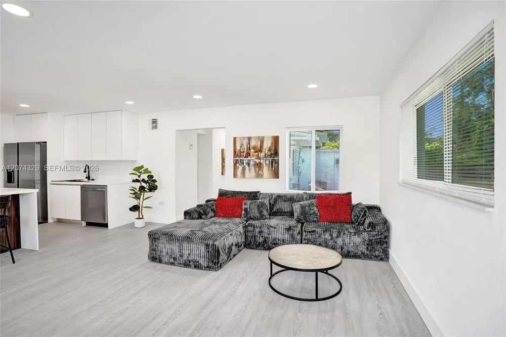 6104 SW 33rd St Miramar, FL 33023