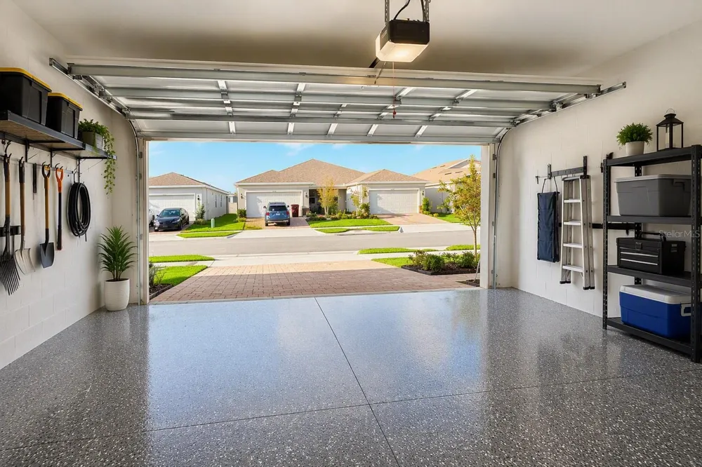 2756 SUMMER RETREAT LANE Kissimmee, FL 34744