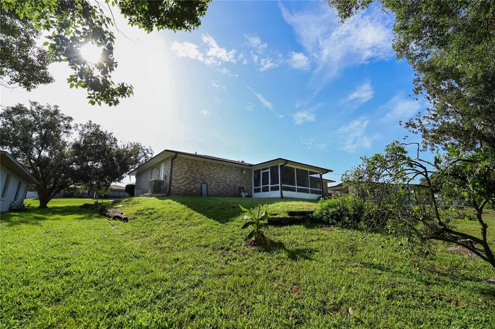 1526 PIEDMONT DRIVE Deltona, FL 32725