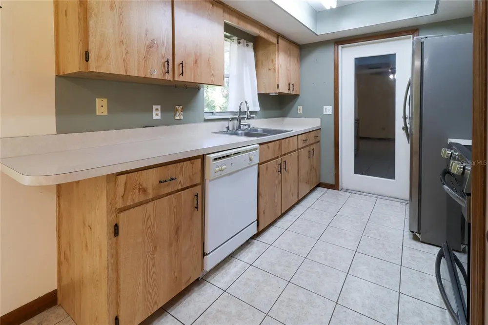 1526 PIEDMONT DRIVE Deltona, FL 32725