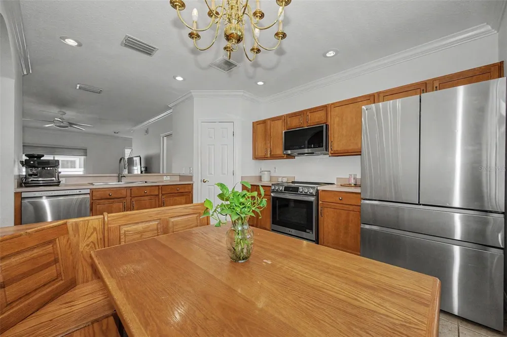 4909 ELIZABETH ANNE CIRCLE Tampa, FL 33616