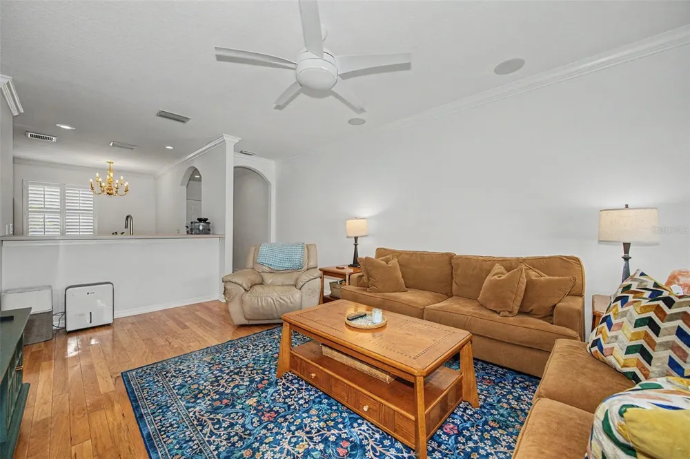 4909 ELIZABETH ANNE CIRCLE Tampa, FL 33616