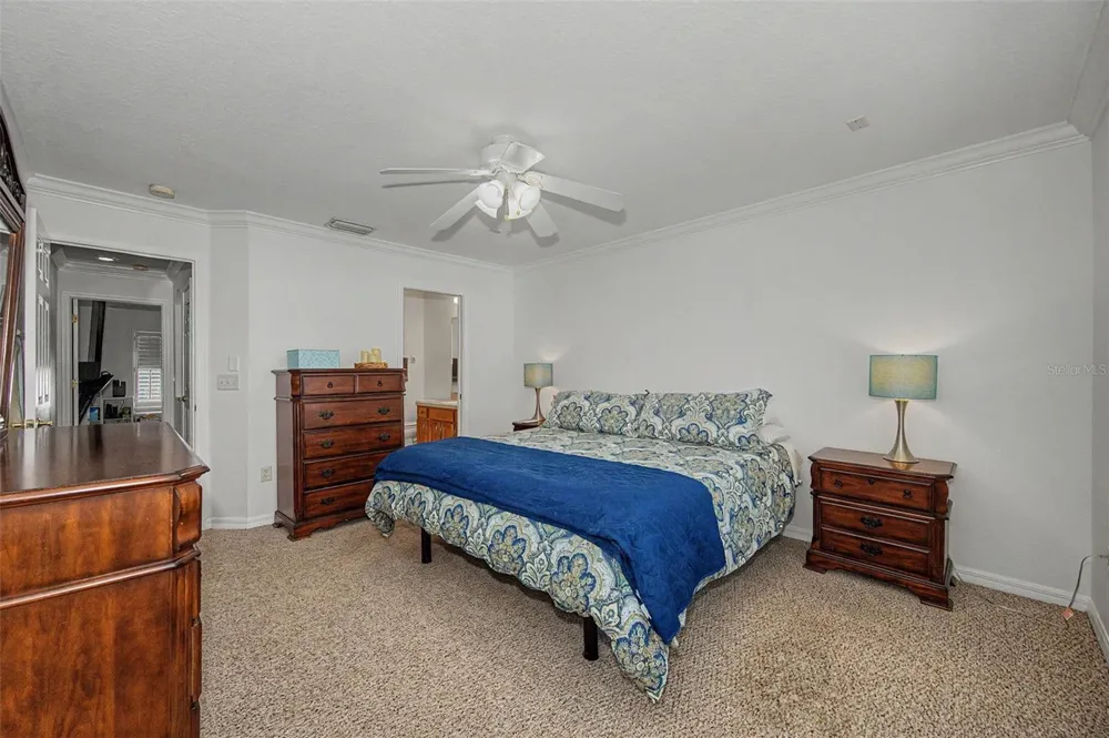 4909 ELIZABETH ANNE CIRCLE Tampa, FL 33616