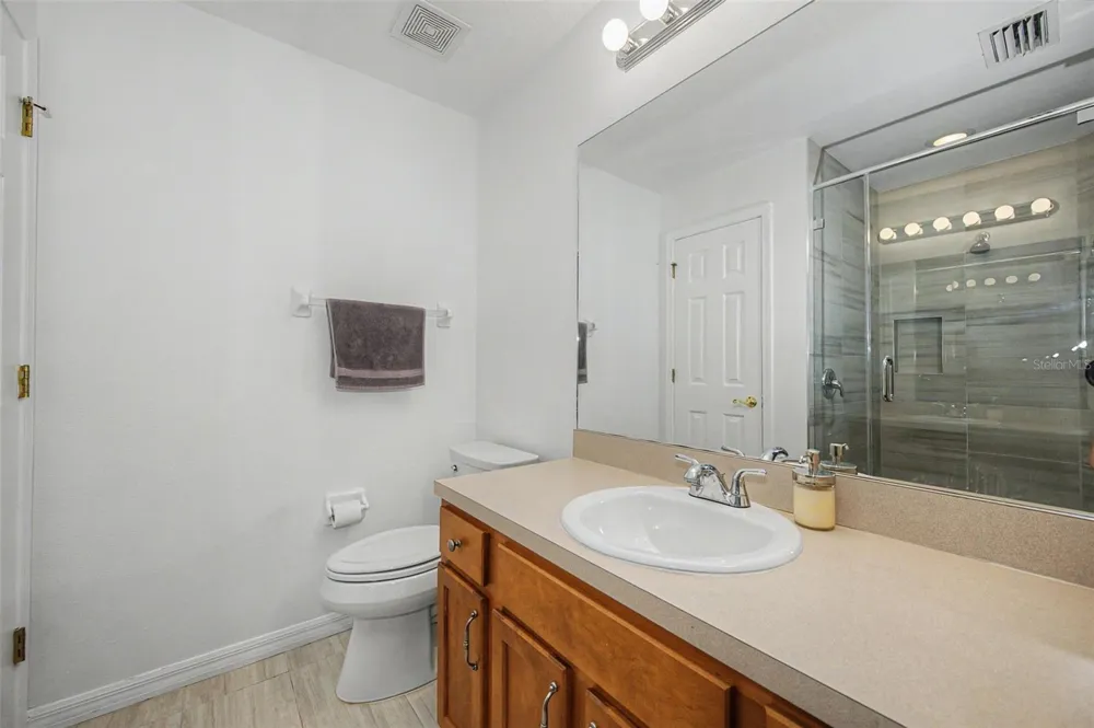 4909 ELIZABETH ANNE CIRCLE Tampa, FL 33616