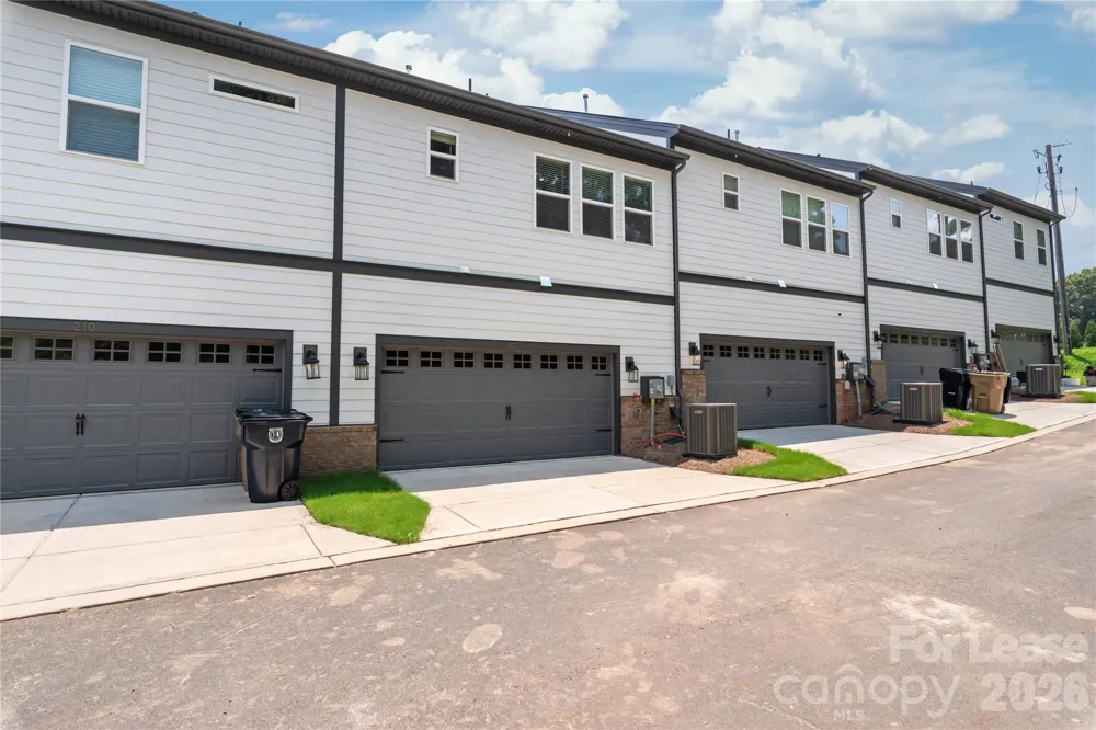 302 Silver Fleet Drive Indian Trail, NC 28079