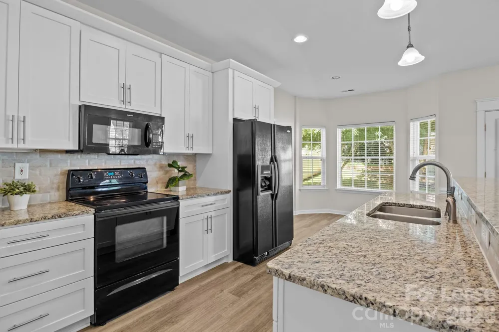 19601 Denae Lynn Drive Cornelius, NC 28031