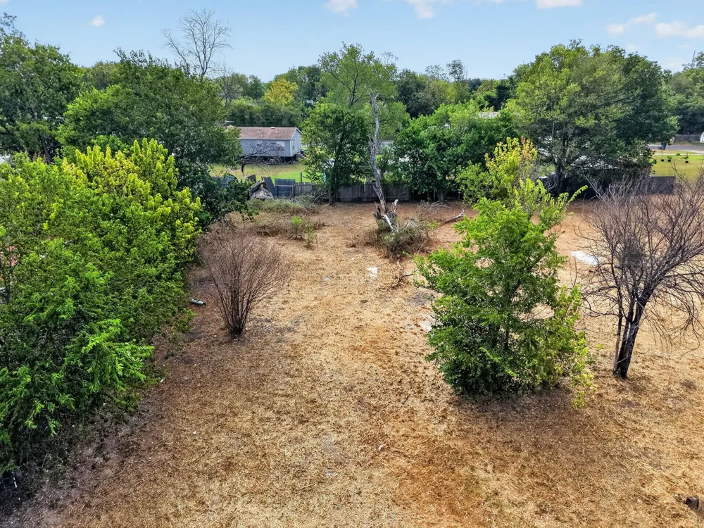 4701 Whirlaway Street Del Valle, TX 78617
