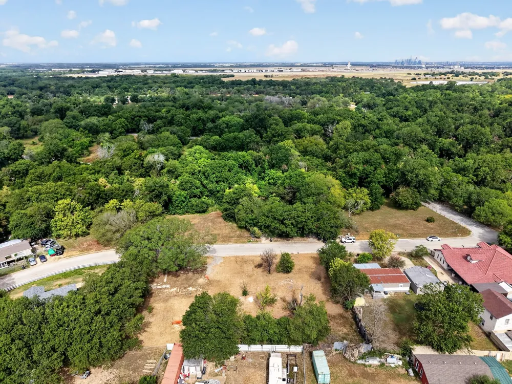 4701 Whirlaway Street Del Valle, TX 78617