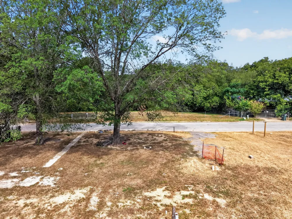 4703 Whirlaway Street Del Valle, TX 78617