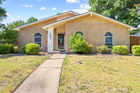 2801 Clover Valley Drive