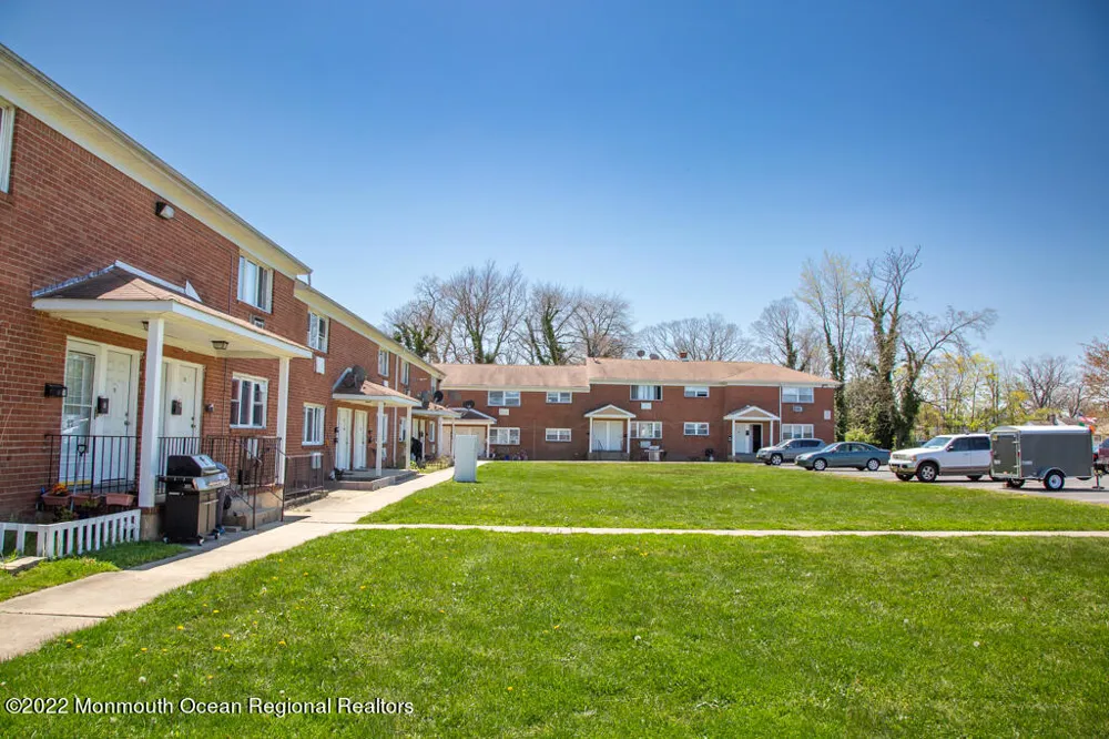 65 Steiner Avenue #Apt 20 Neptune City, NJ 07753