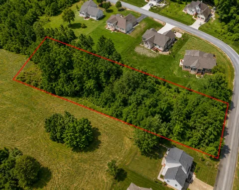 128 Twin Oaks Dr