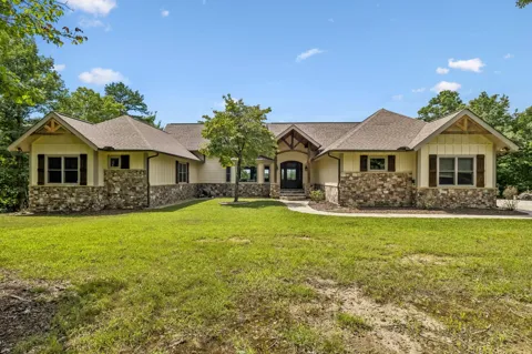 2620 Hobbstown Road